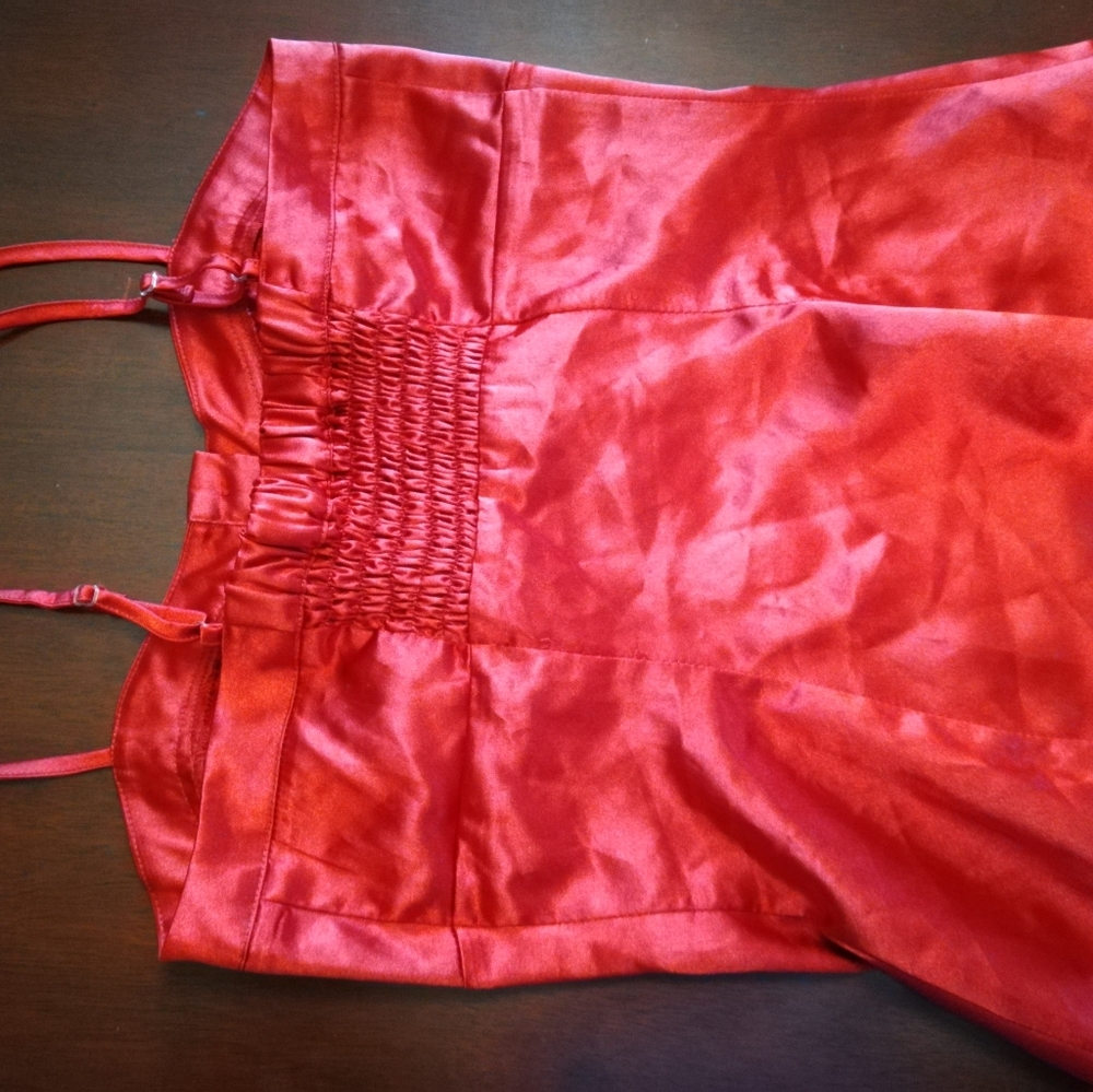 Silky top - Picture 3 of 5